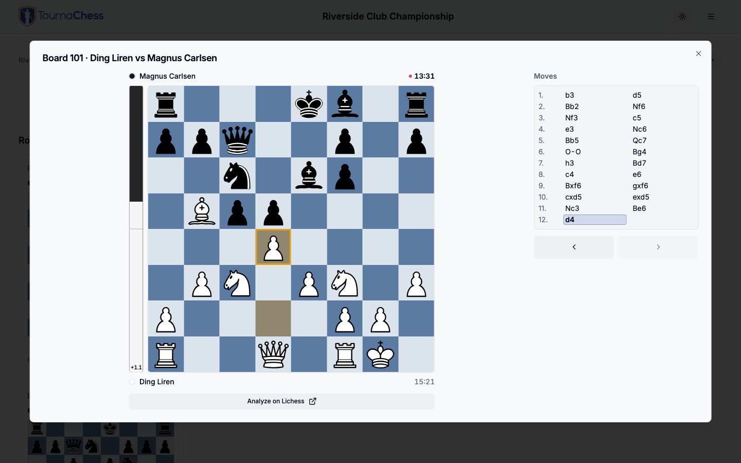 The full live game dialog with the board, clocks, and interactive move list